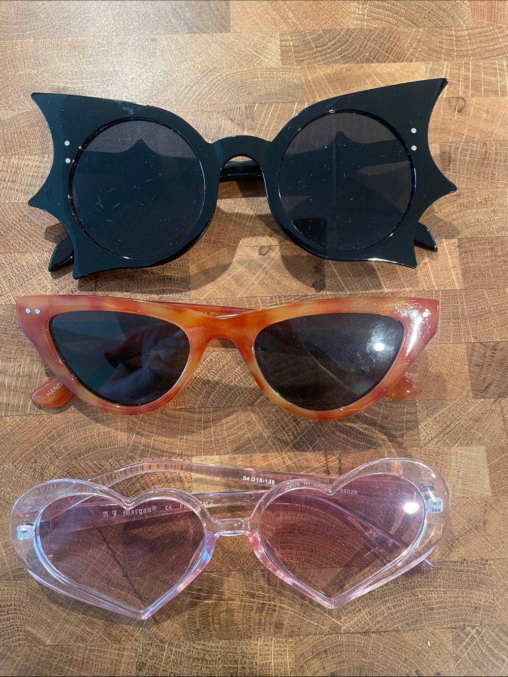Set of 3 Vintage-Inspired Cat Eye & Heart Sunglasses - Black, Tortoise, Pink